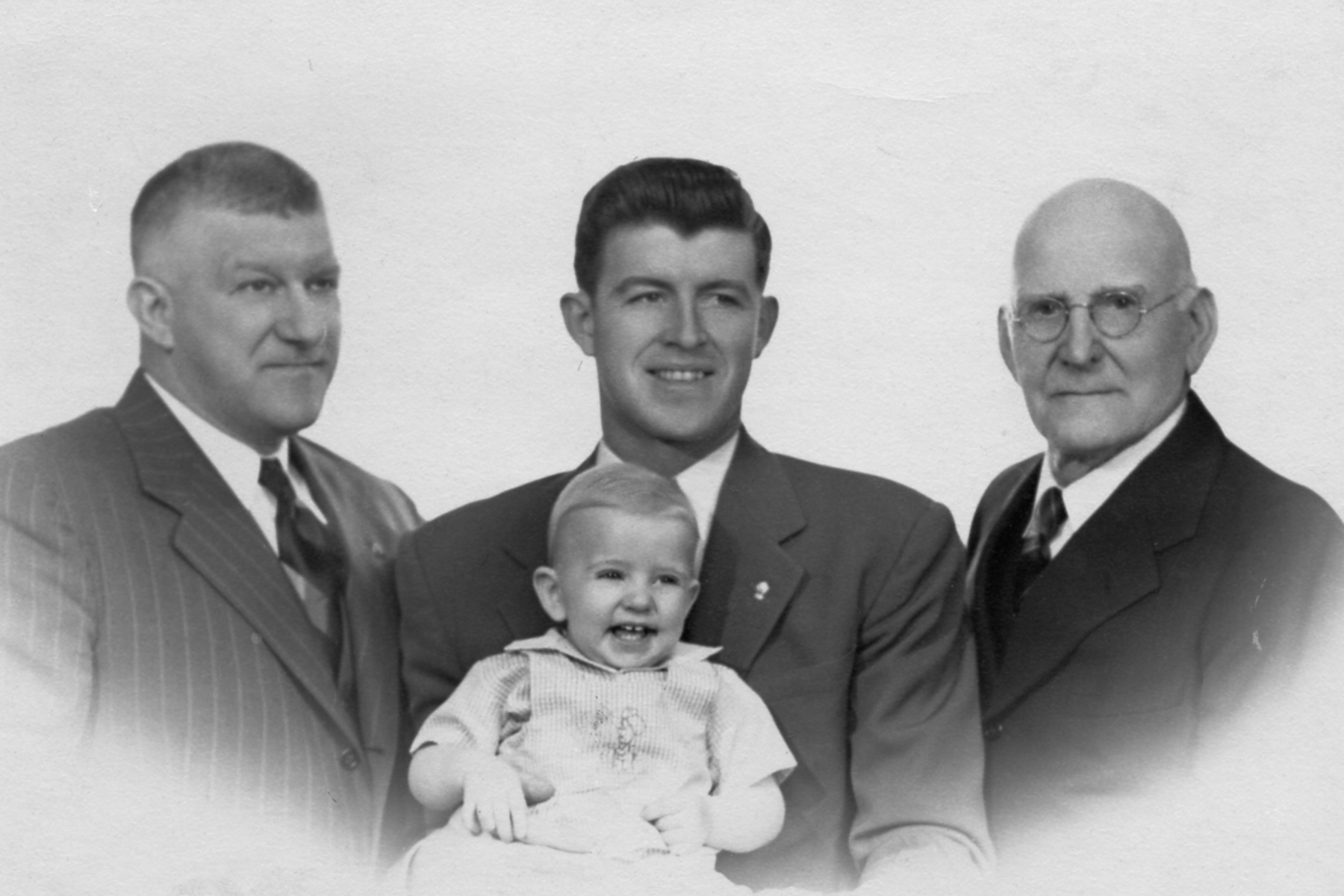 25-four-generations055